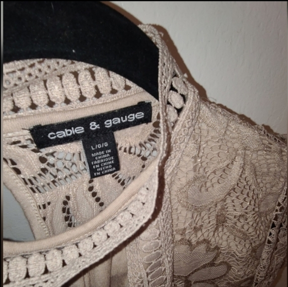 Cable and Gauge Biege large blouse - Picture 3 of 4